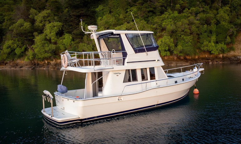 Mainship 390 101