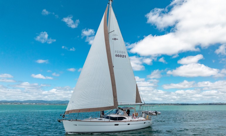 OYSTER 46 402